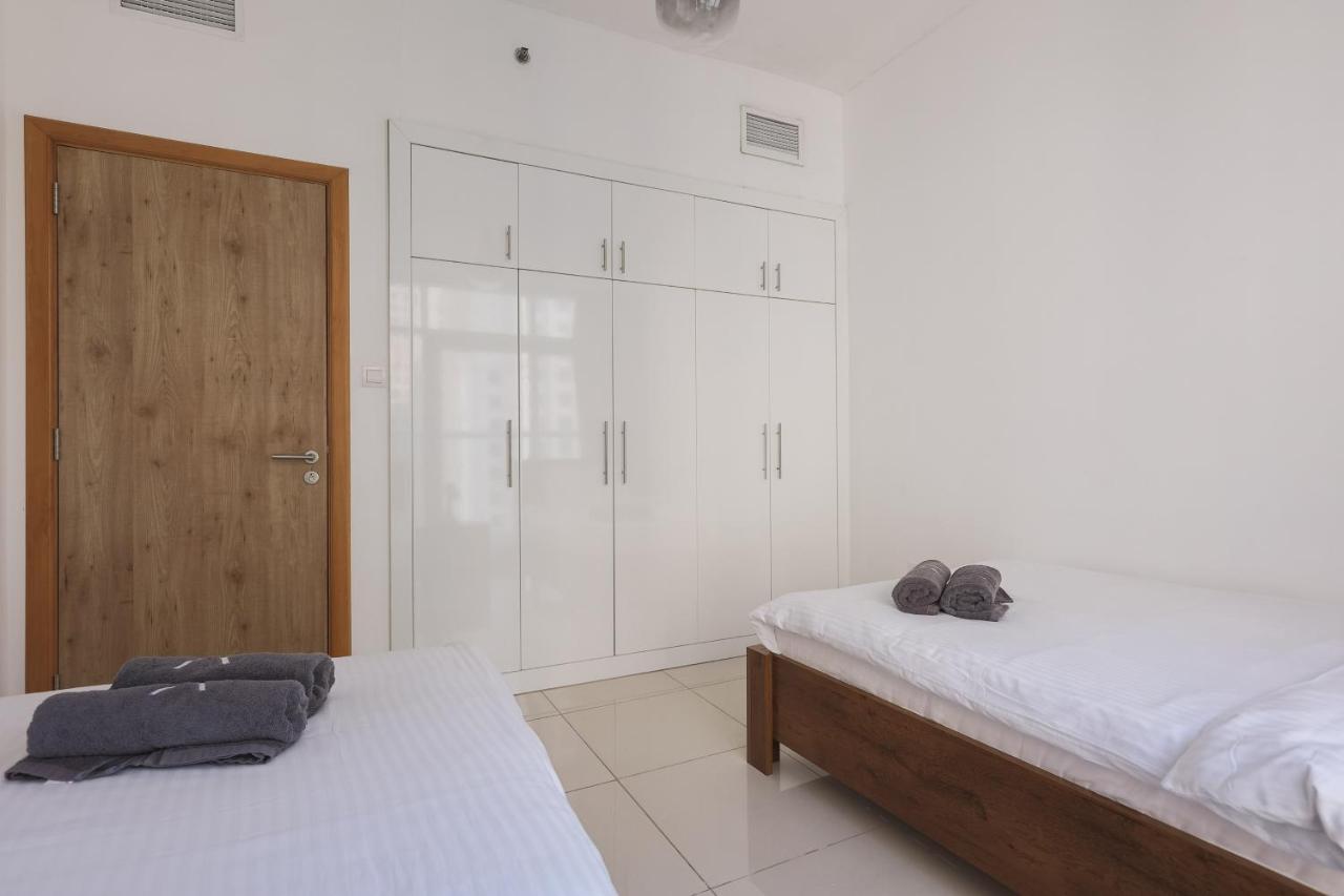Enticing Space With Marina View Near The Beach! 迪拜 外观 照片