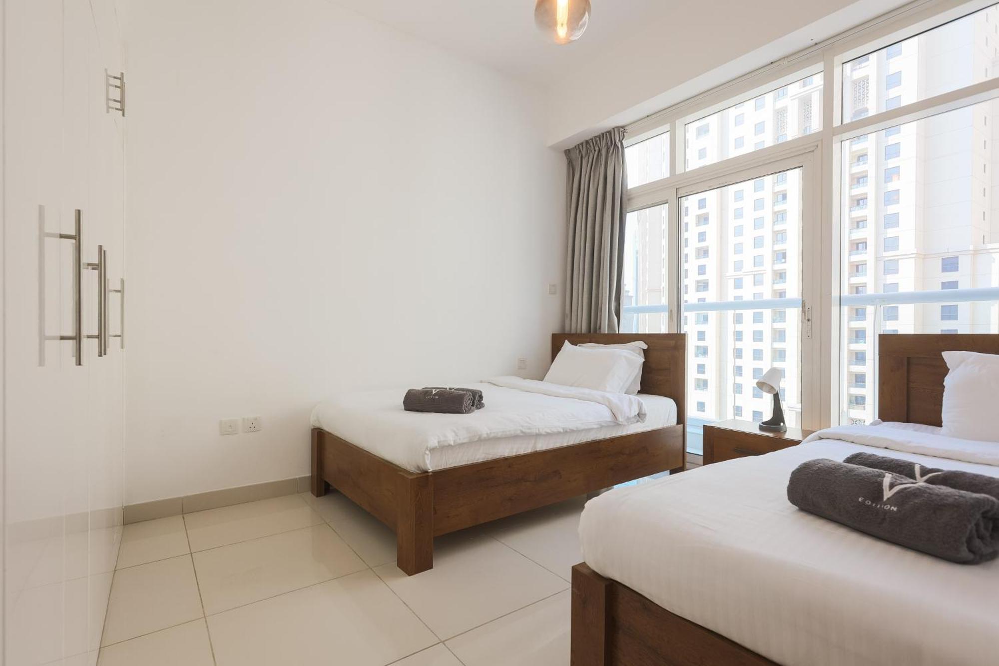 Enticing Space With Marina View Near The Beach! 迪拜 外观 照片