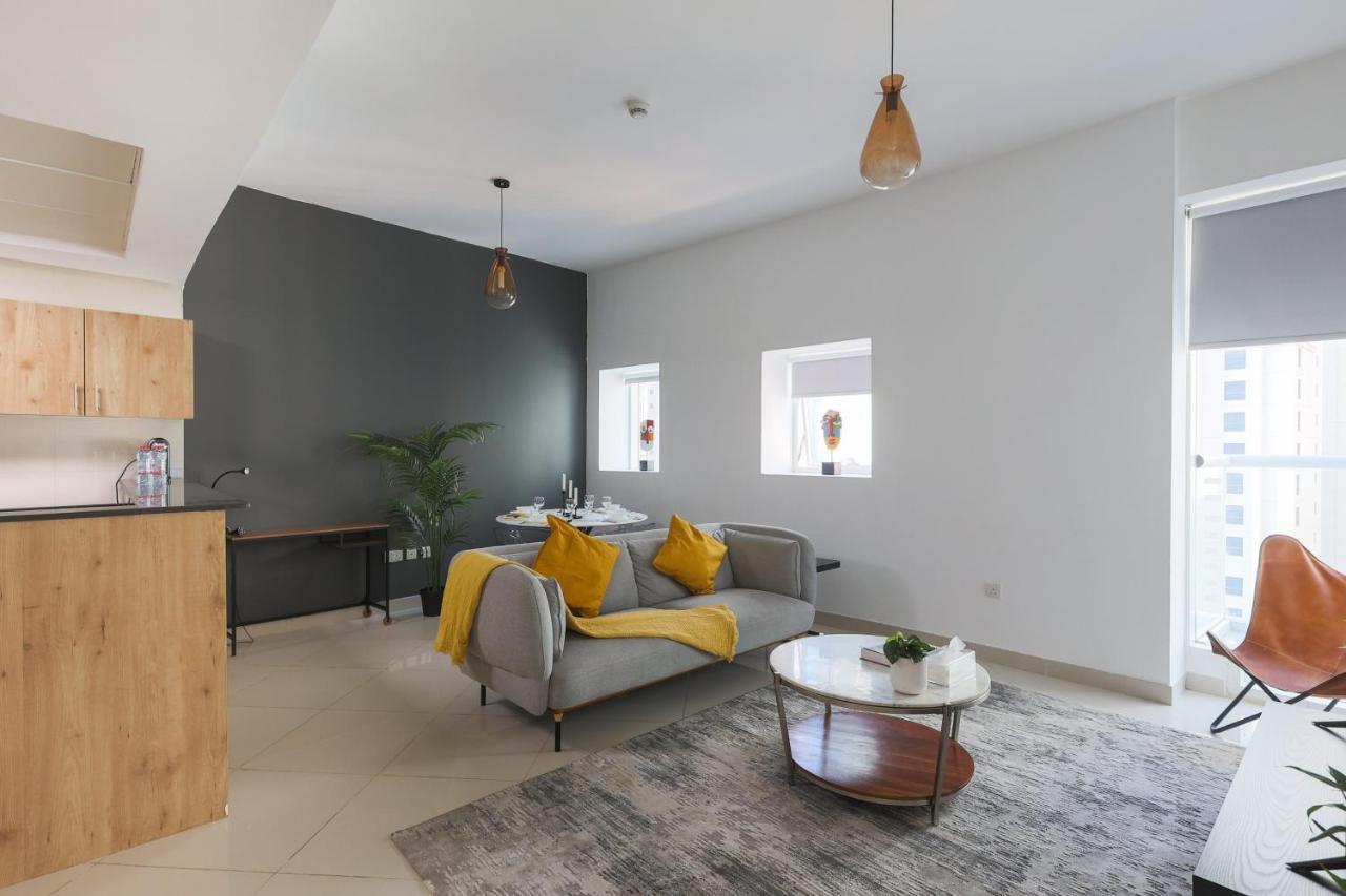 Enticing Space With Marina View Near The Beach! 迪拜 外观 照片
